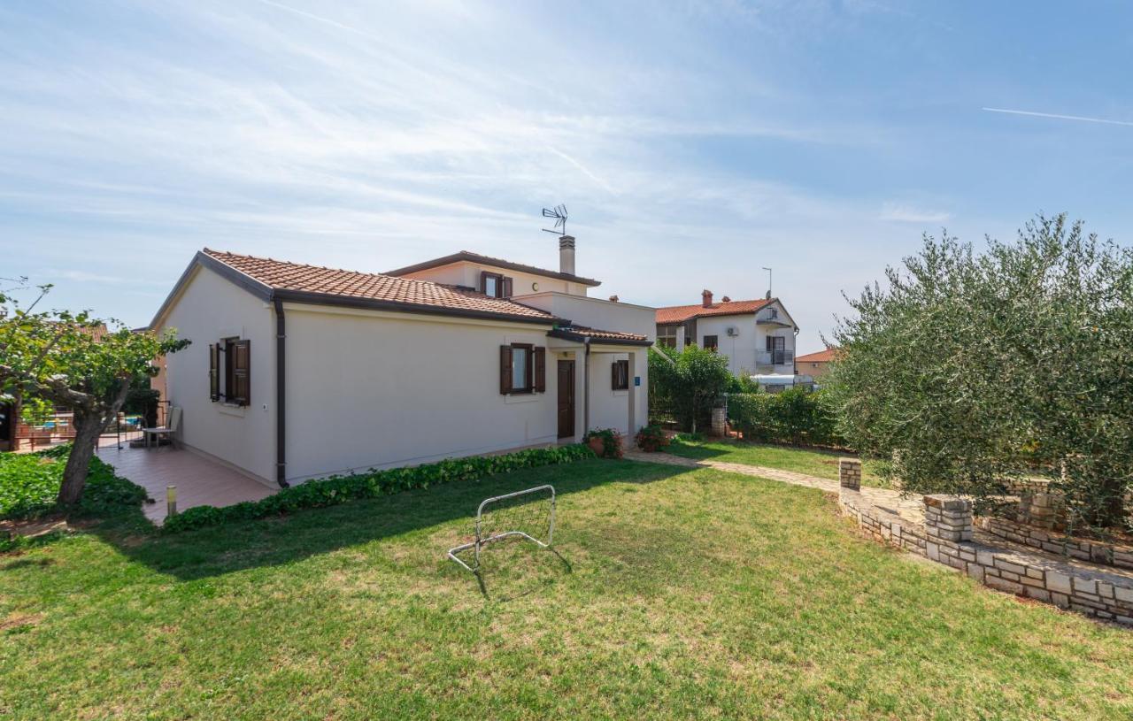 Villa Lucas Новиград Экстерьер фото